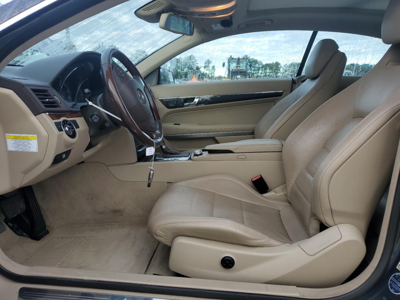 2011 MERCEDES-BENZ E-Class