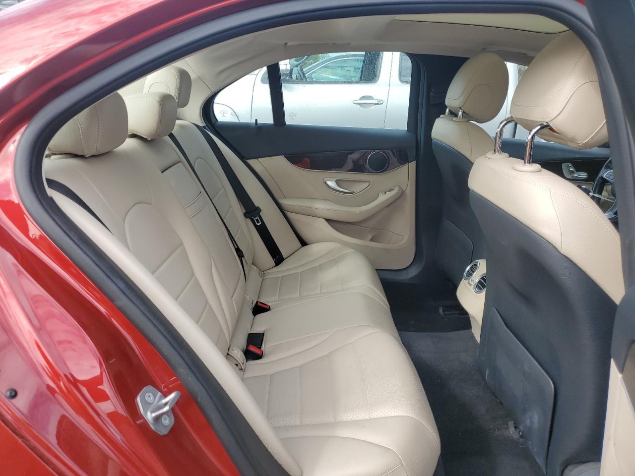 2016 MERCEDES-BENZ C-CLASS