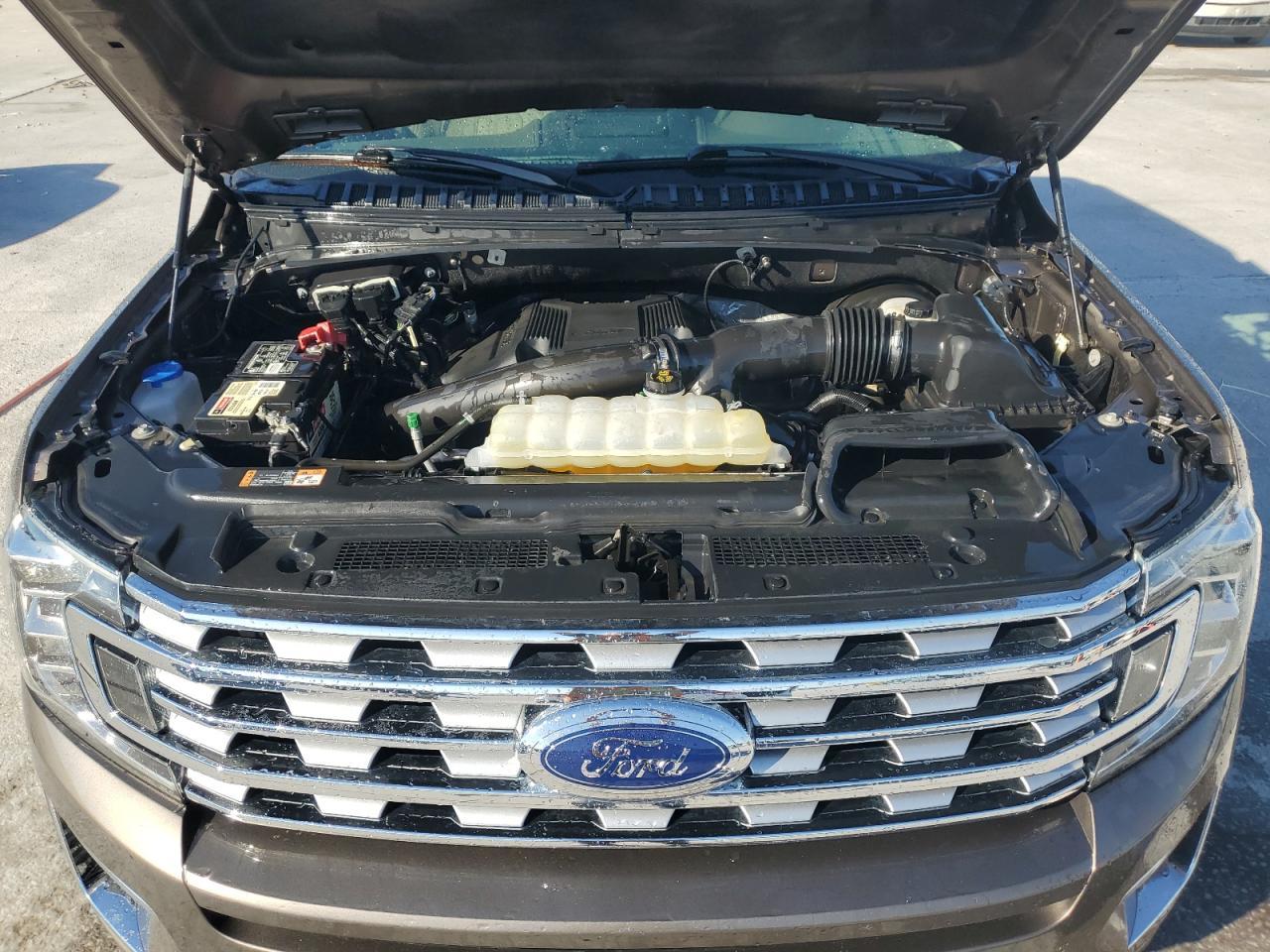 2018 FORD Expedition