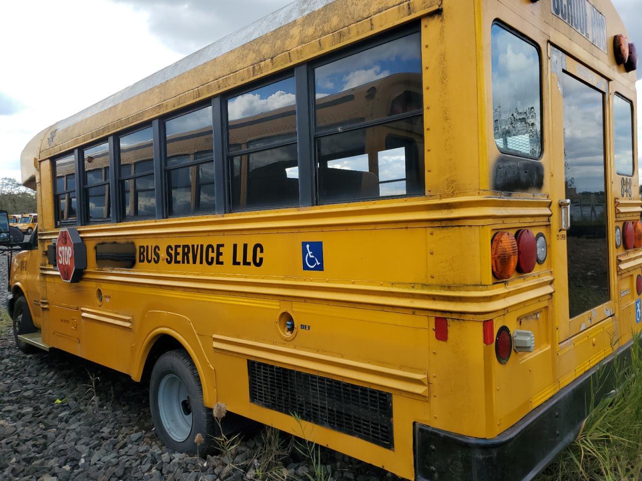 2013 CHEVROLET EXPRESS