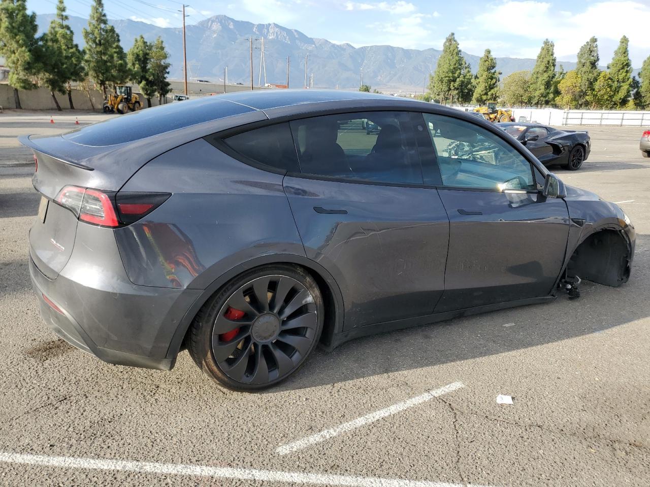 2022 TESLA MODEL Y