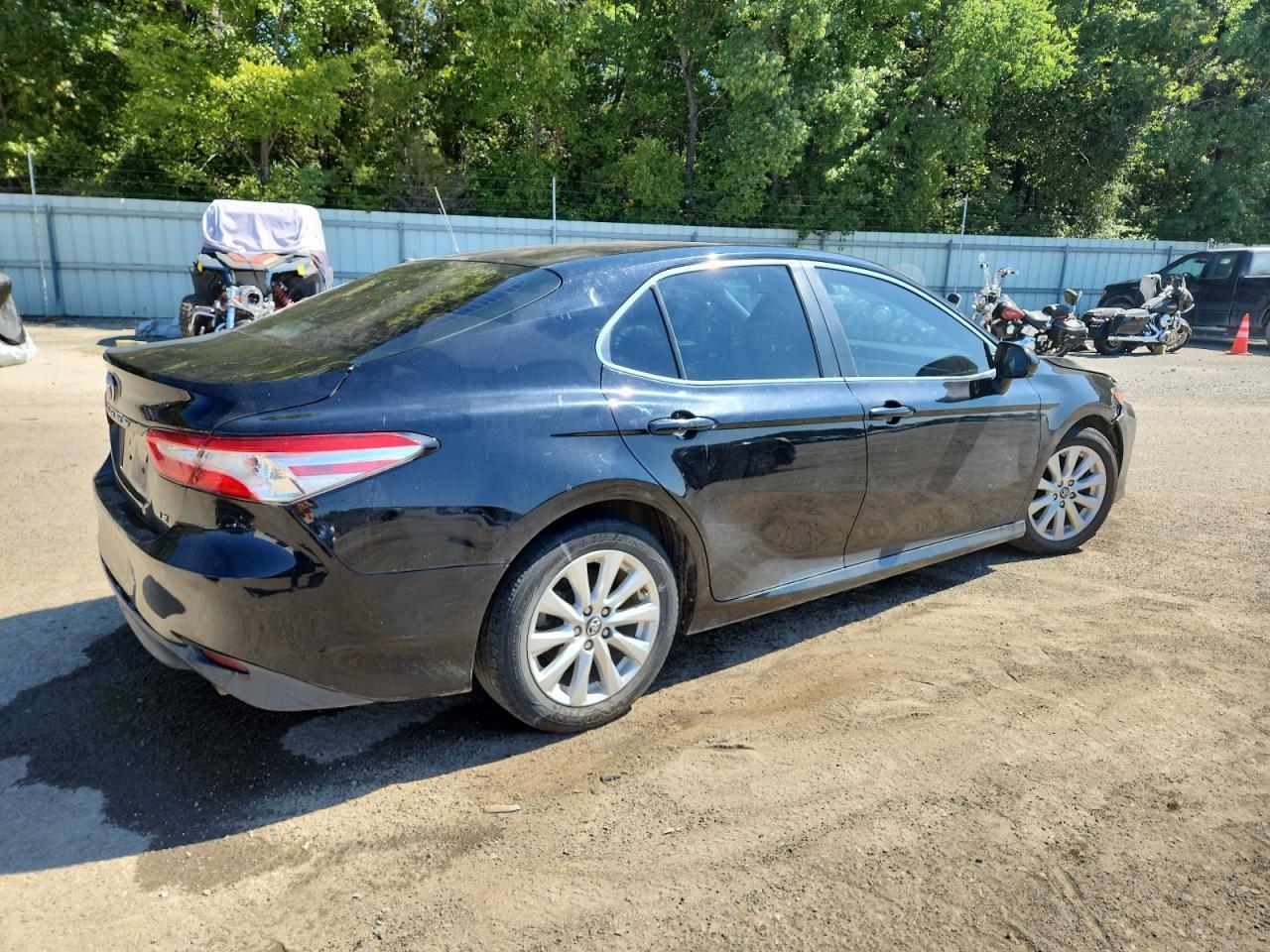 2018 TOYOTA CAMRY