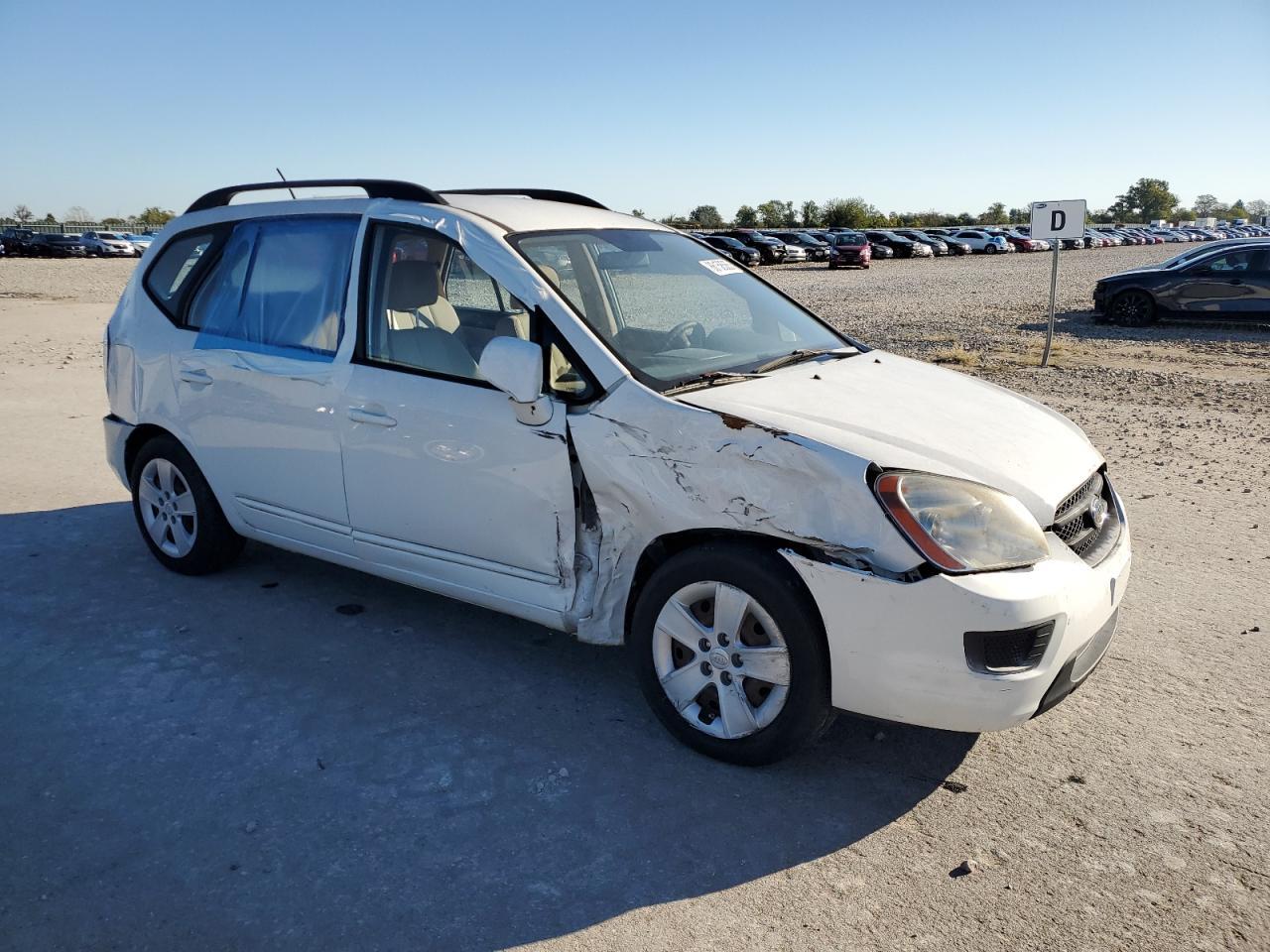 2009 KIA RONDO