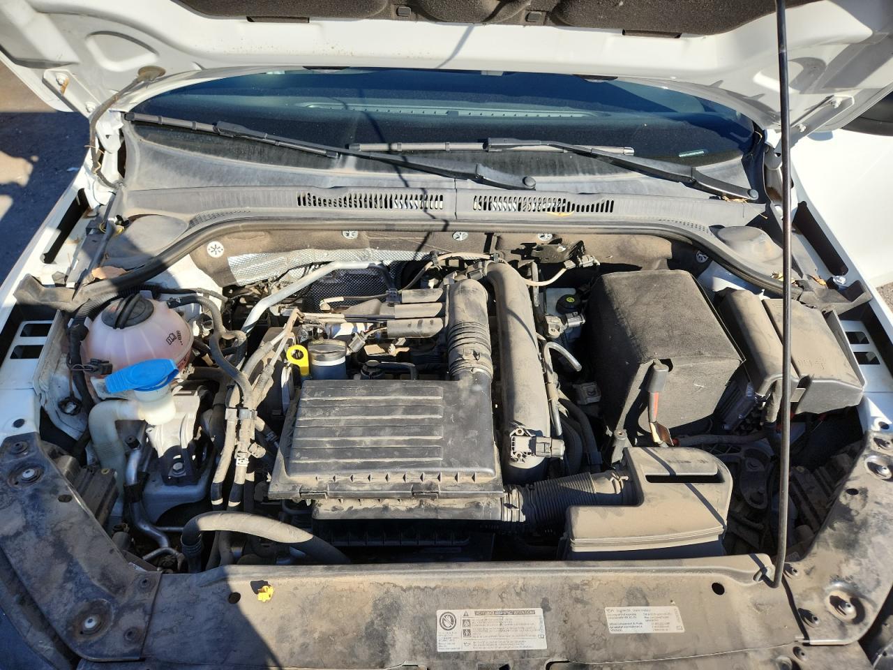 2016 VOLKSWAGEN JETTA