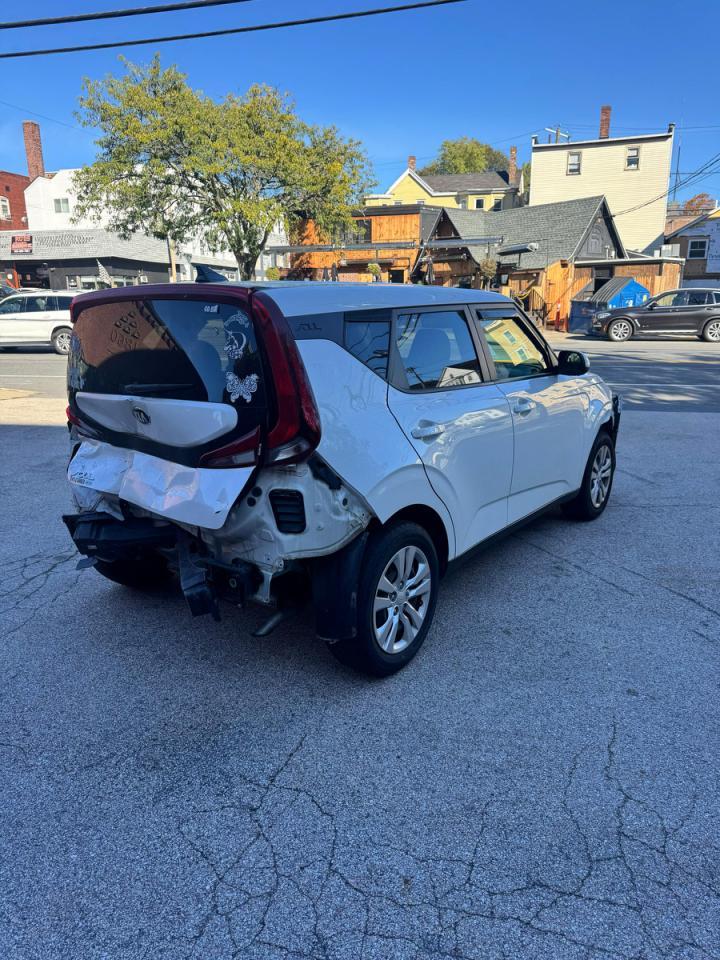 2021 KIA SOUL