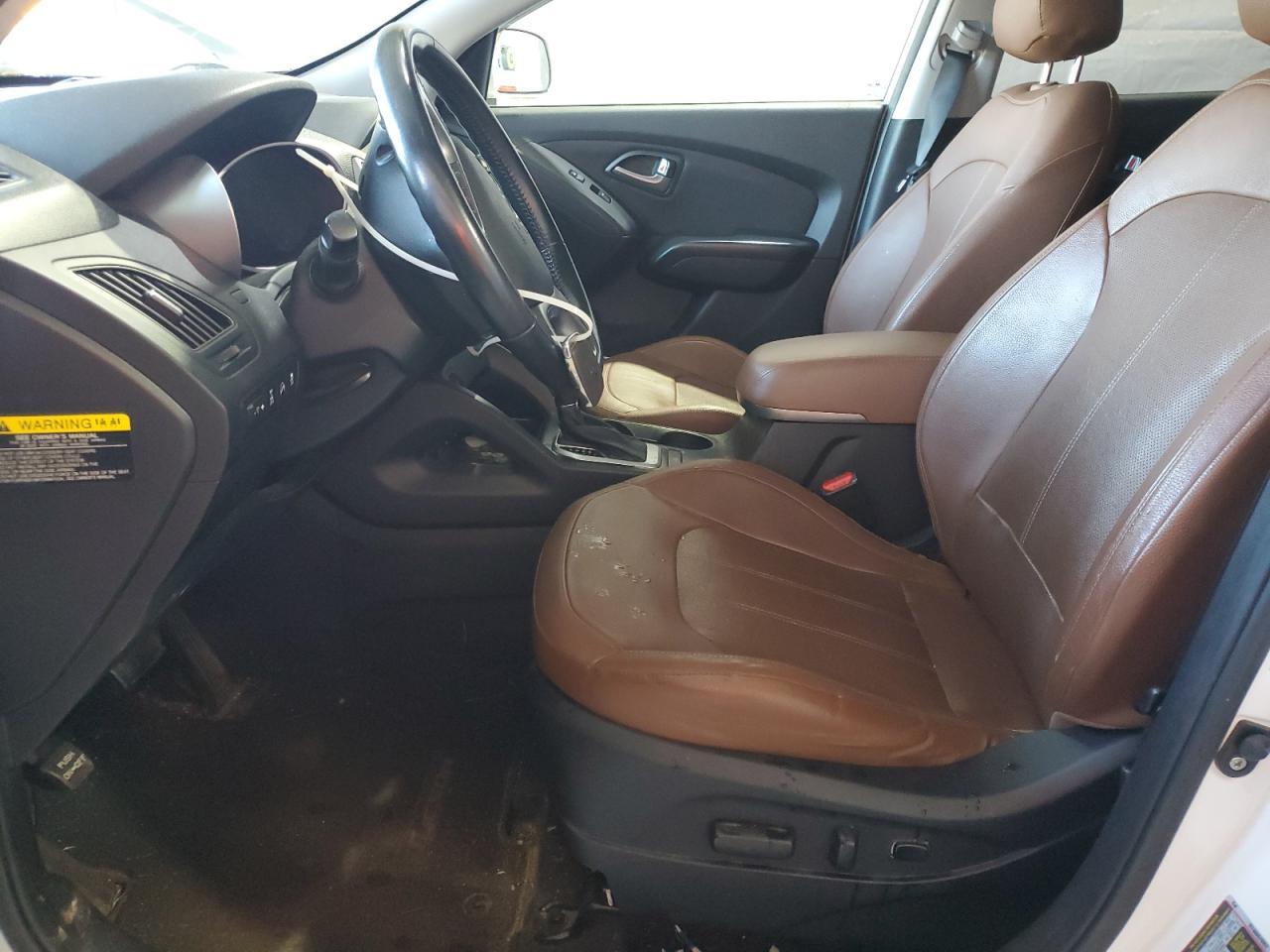 2015 HYUNDAI TUCSON