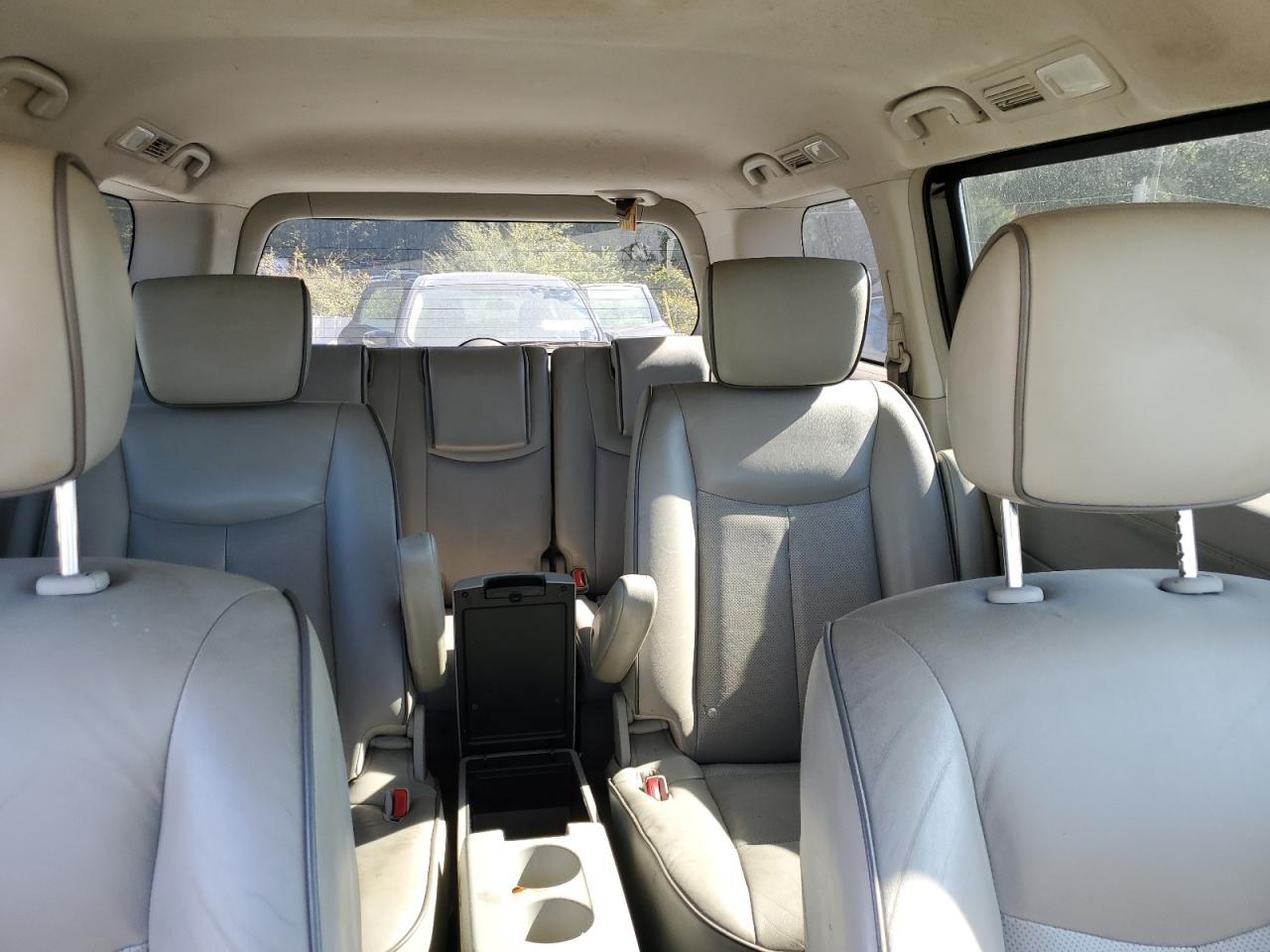 2013 NISSAN Quest
