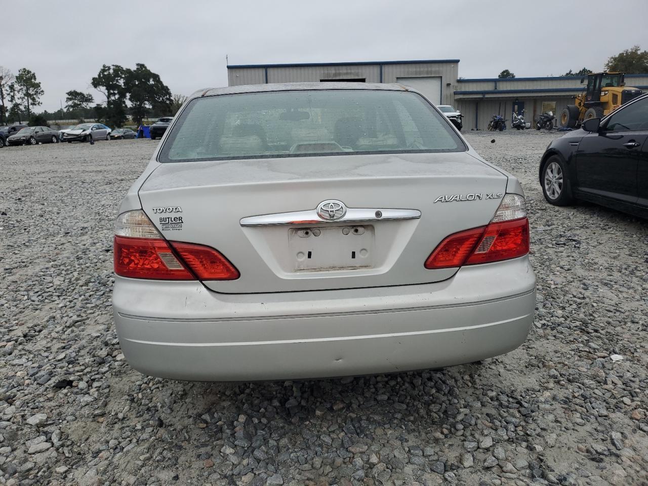 2003 TOYOTA Avalon