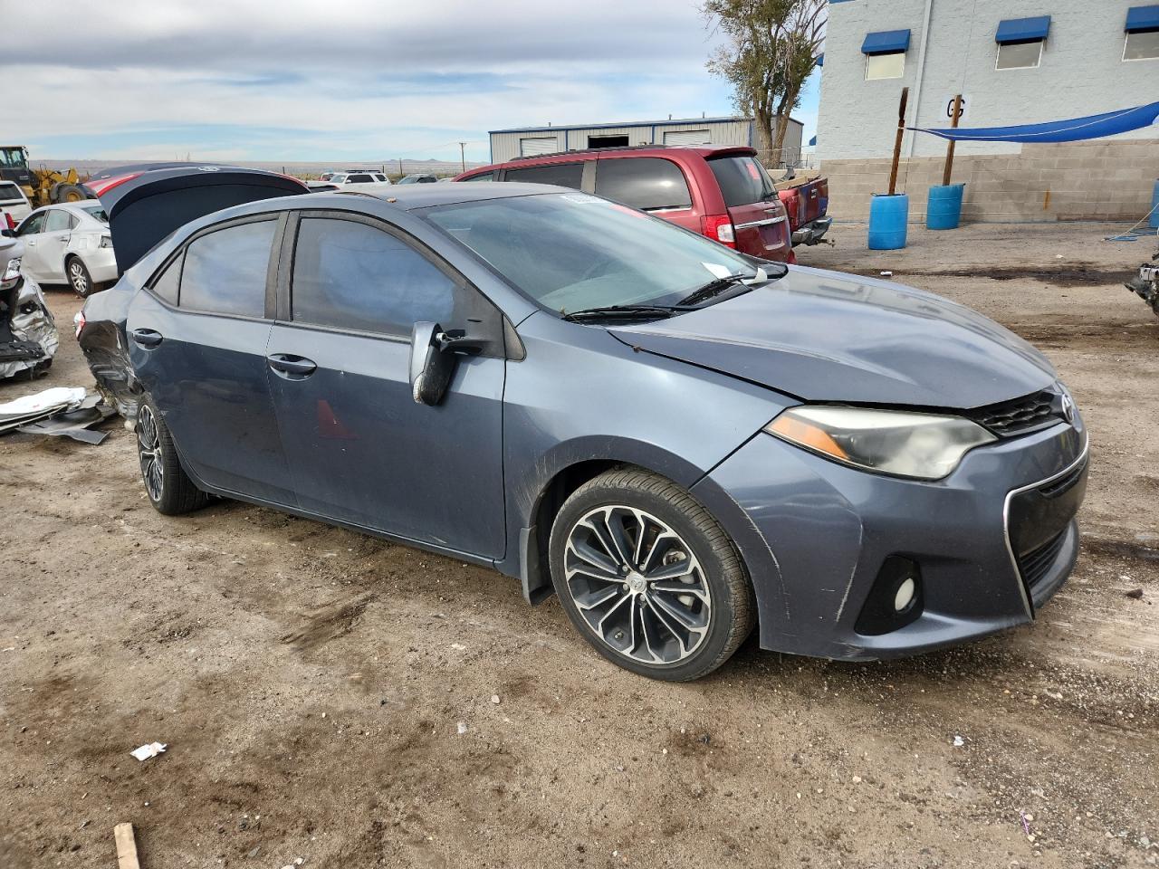 2016 TOYOTA COROLLA