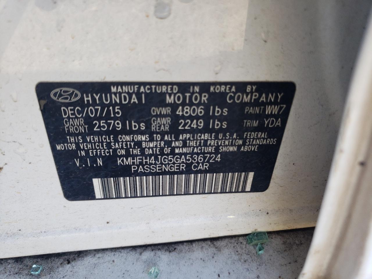 2016 HYUNDAI Azera