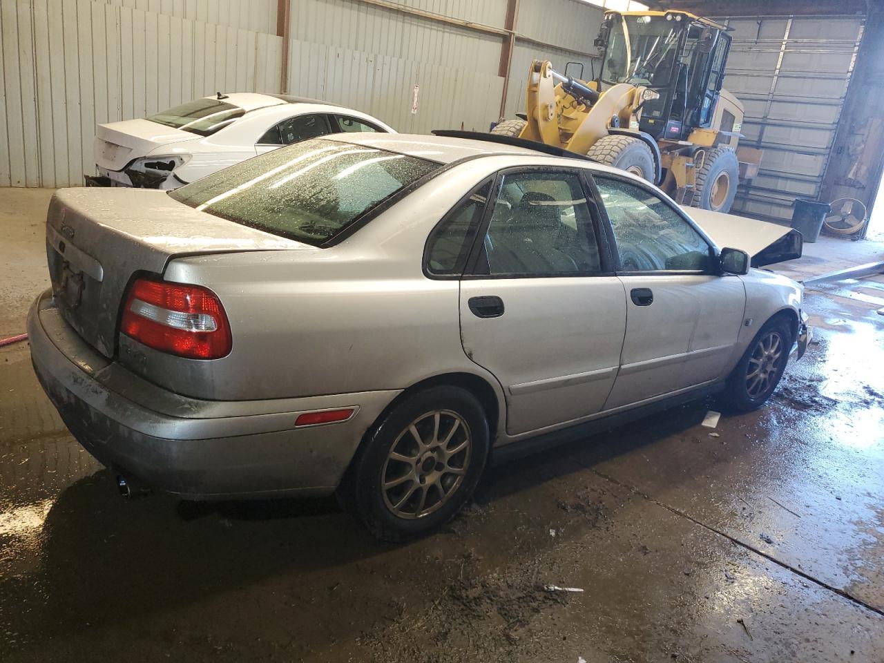2004 VOLVO S40