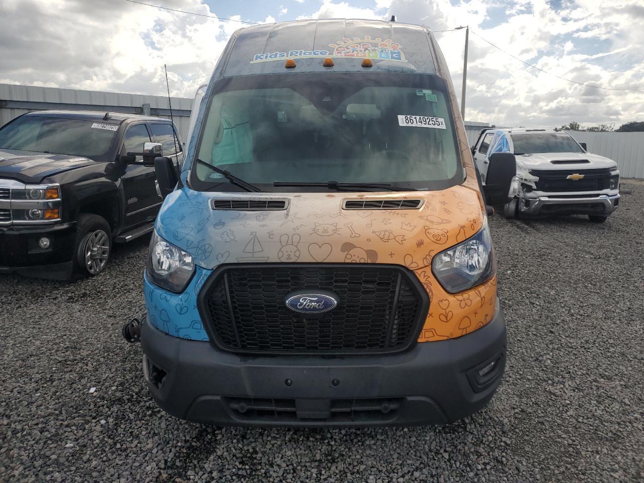 2021 FORD Transit