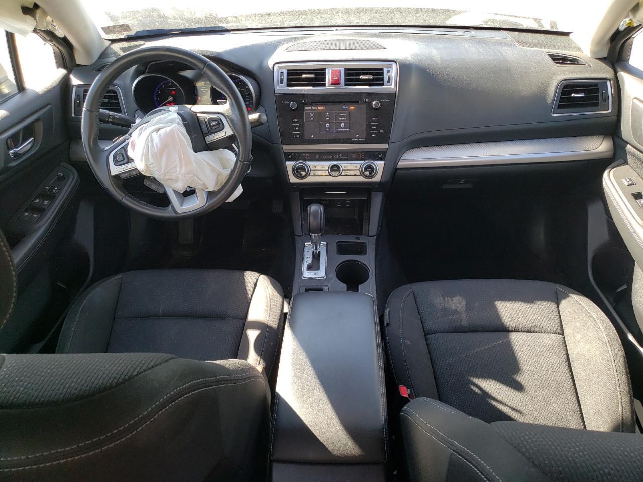2015 SUBARU Legacy