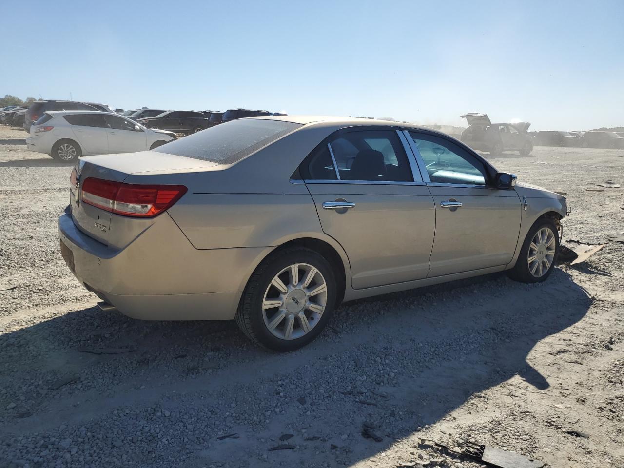 2010 LINCOLN MKZ