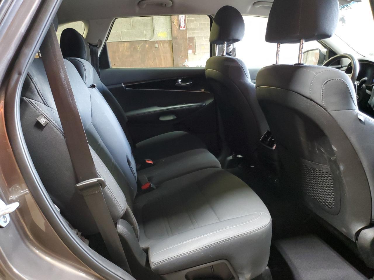 2019 KIA SORENTO