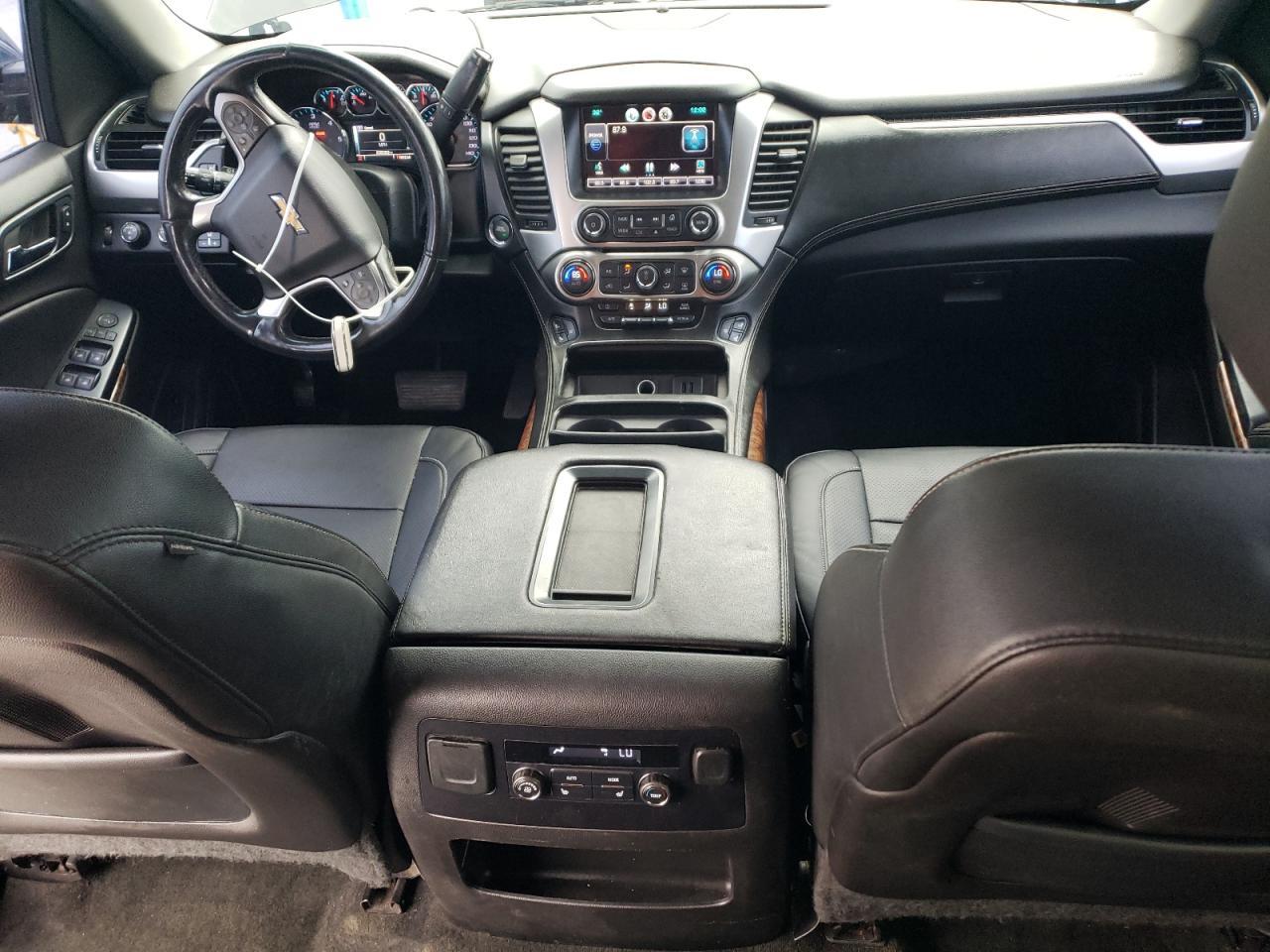2015 CHEVROLET Suburban