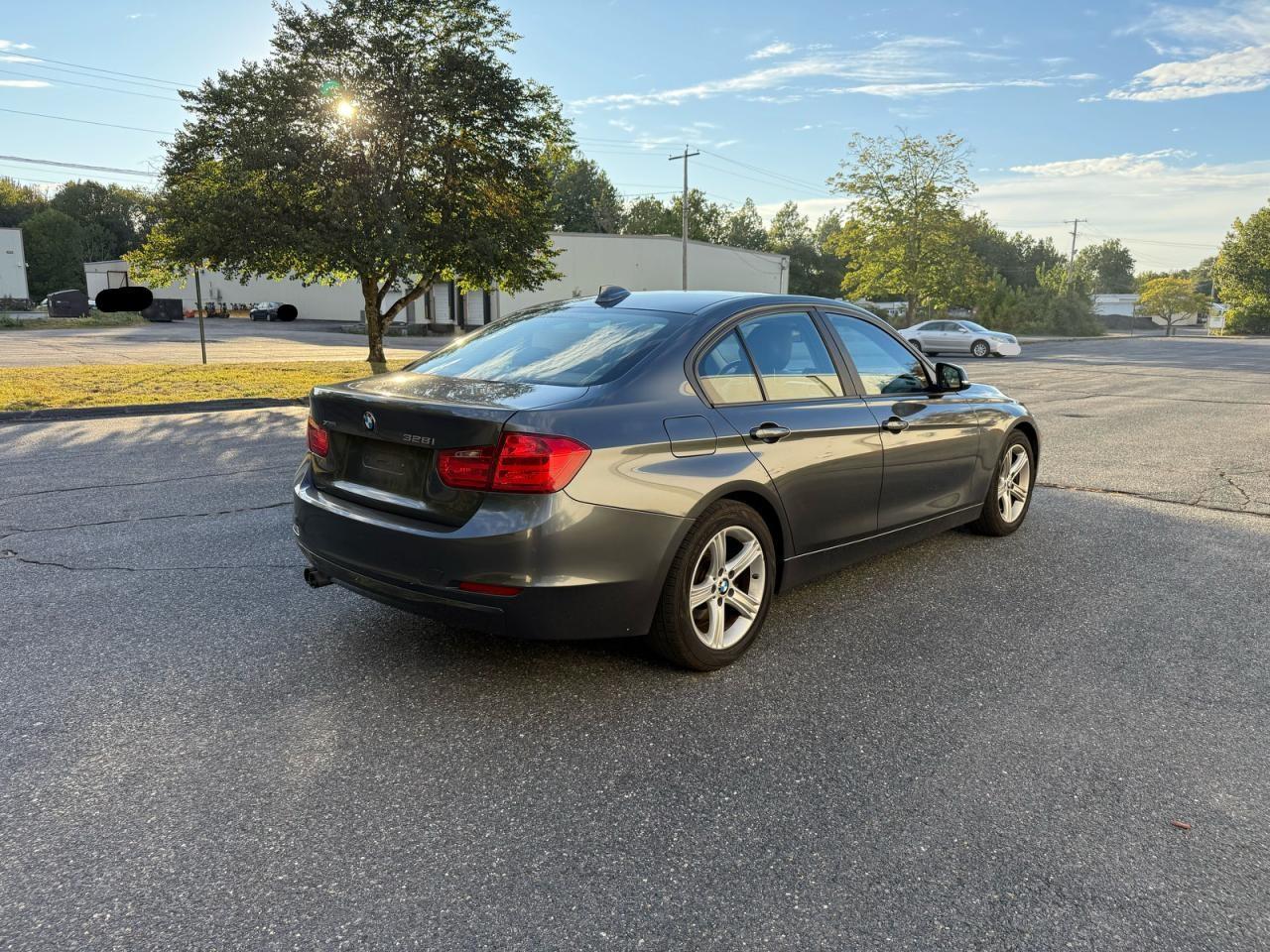 2013 BMW 3 SERIES