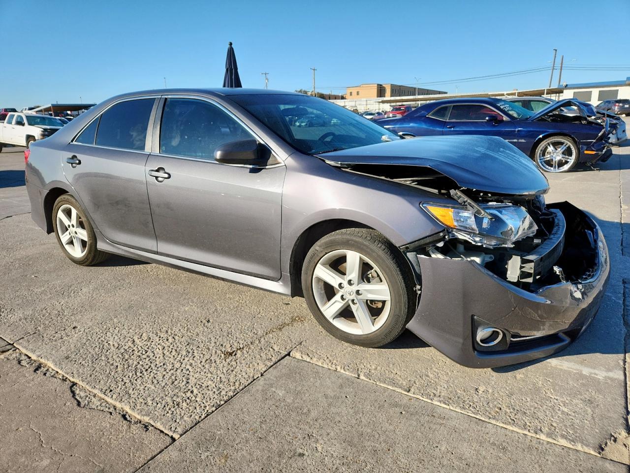 2012 TOYOTA CAMRY