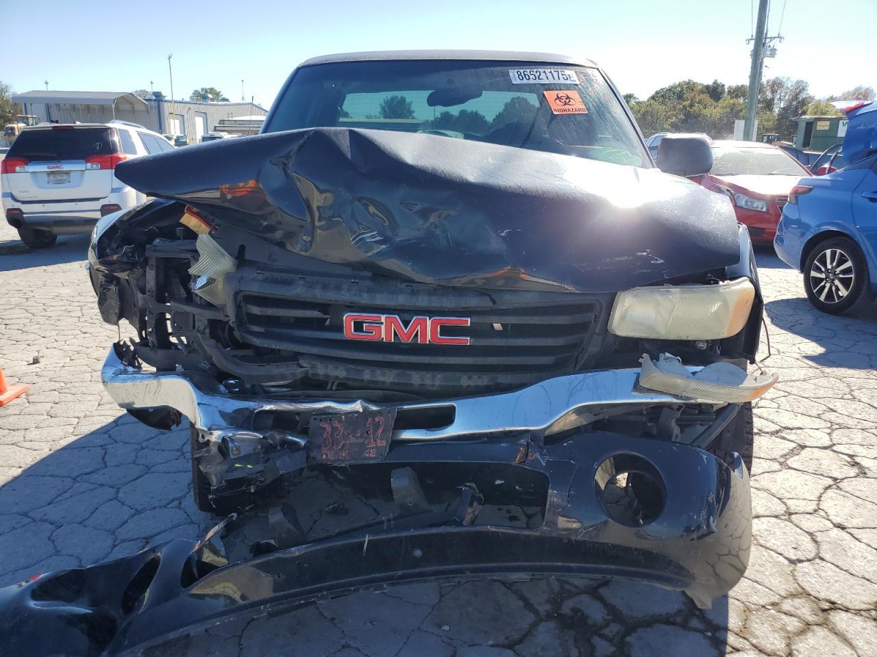 2003 GMC Sierra