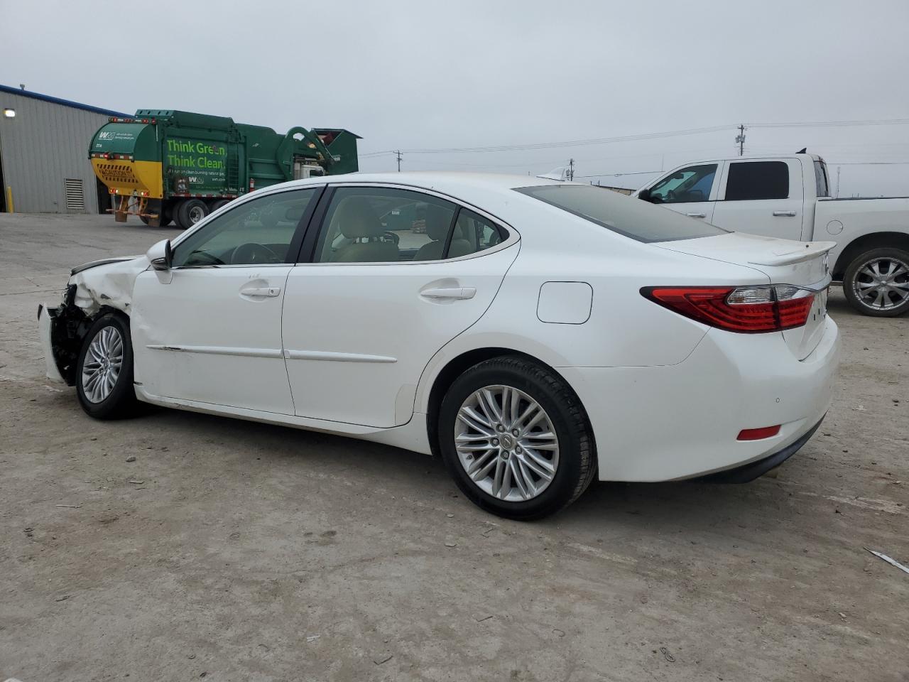 2013 LEXUS Es