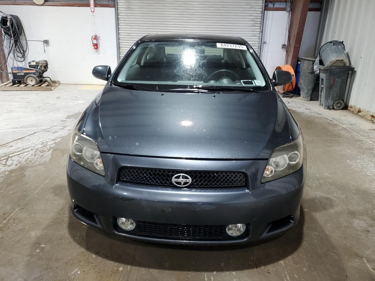 2009 TOYOTA SCION