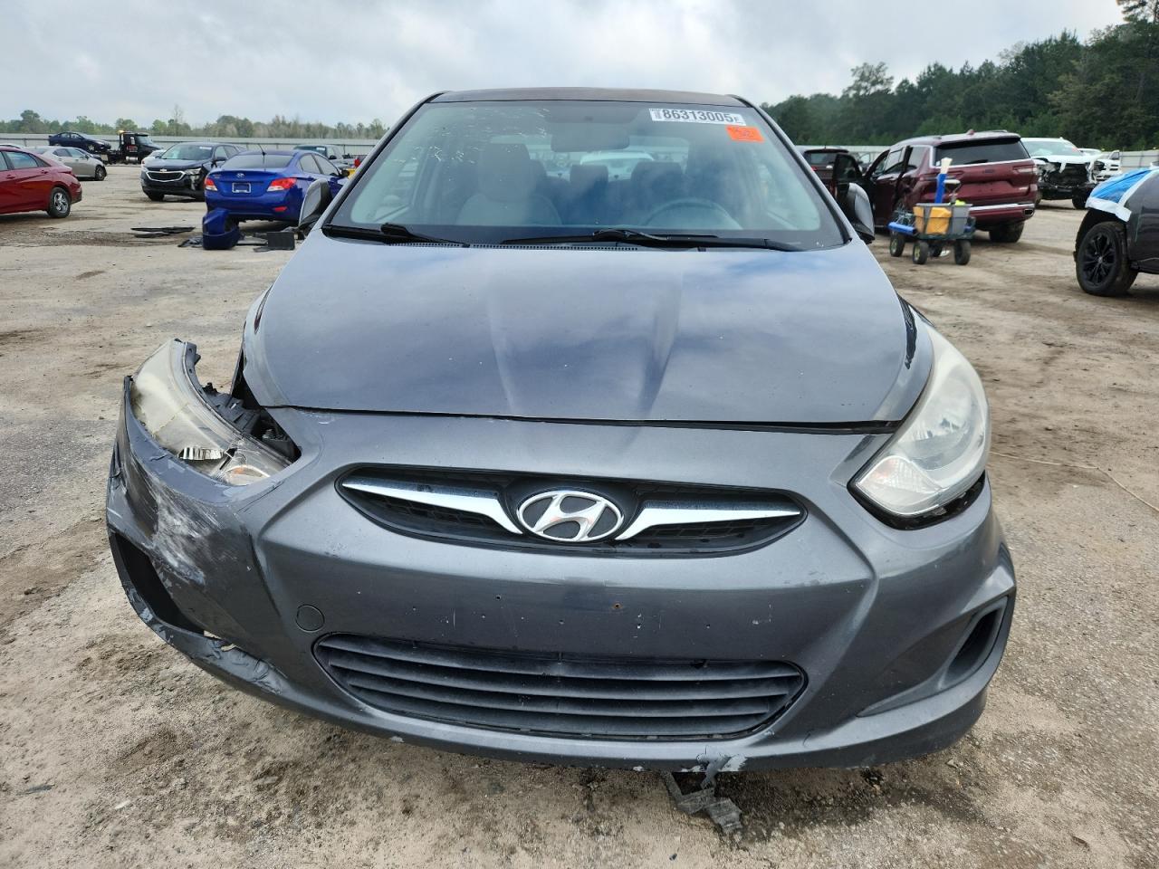 2013 HYUNDAI ACCENT