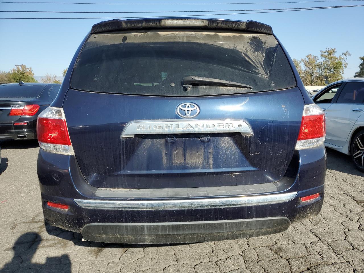 2012 TOYOTA HIGHLANDER