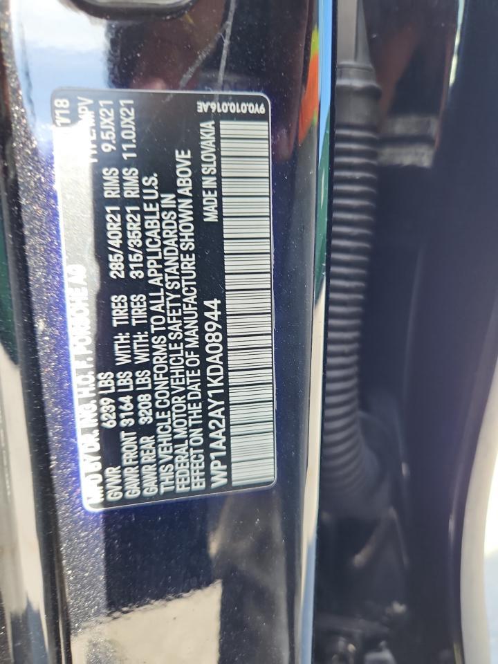 2019 PORSCHE CAYENNE
