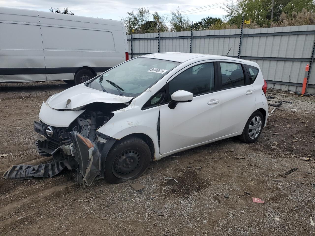 2017 NISSAN Versa Note