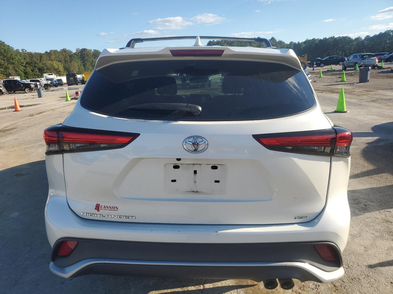 2021 TOYOTA HIGHLANDER