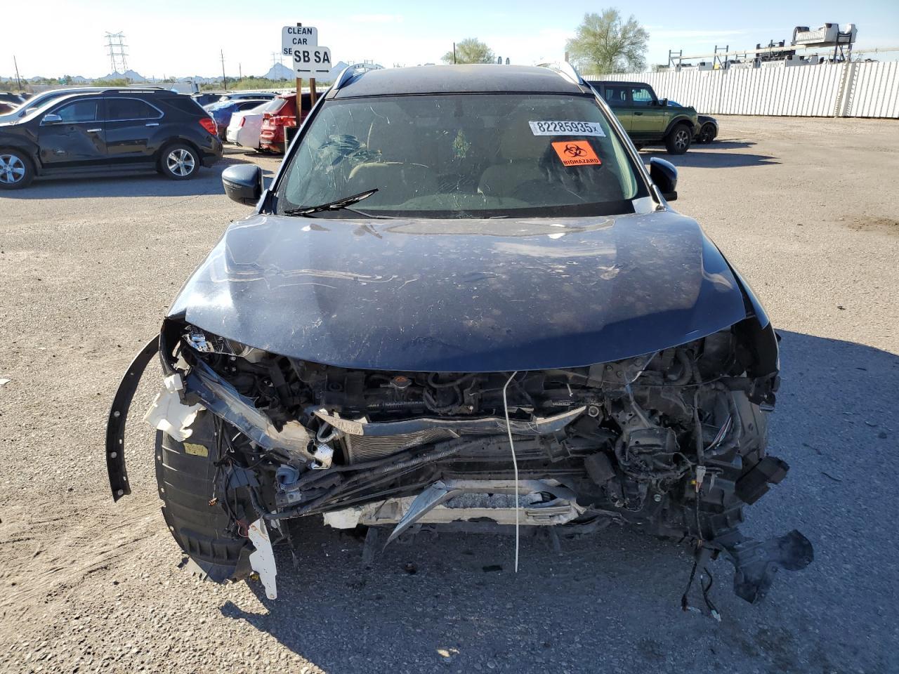2016 NISSAN ROGUE