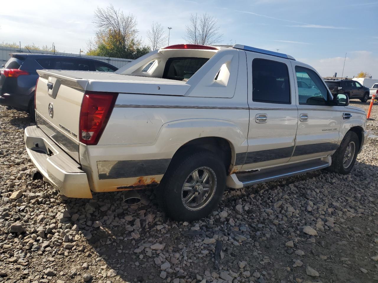 2002 CADILLAC ESCALADE