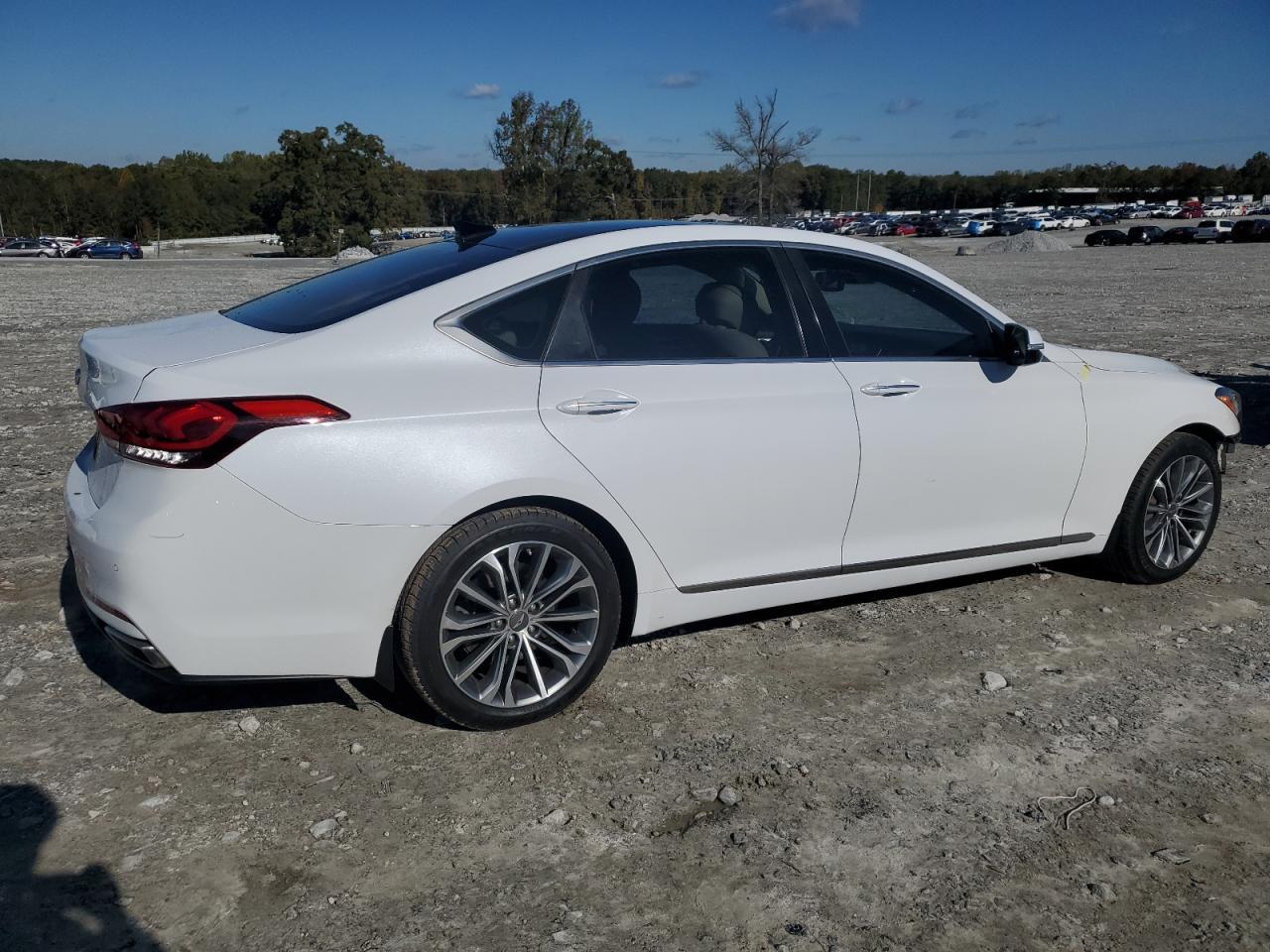 2016 HYUNDAI GENESIS