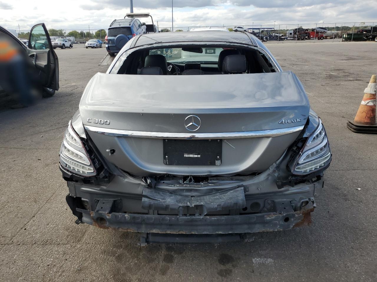 2015 MERCEDES-BENZ C-CLASS