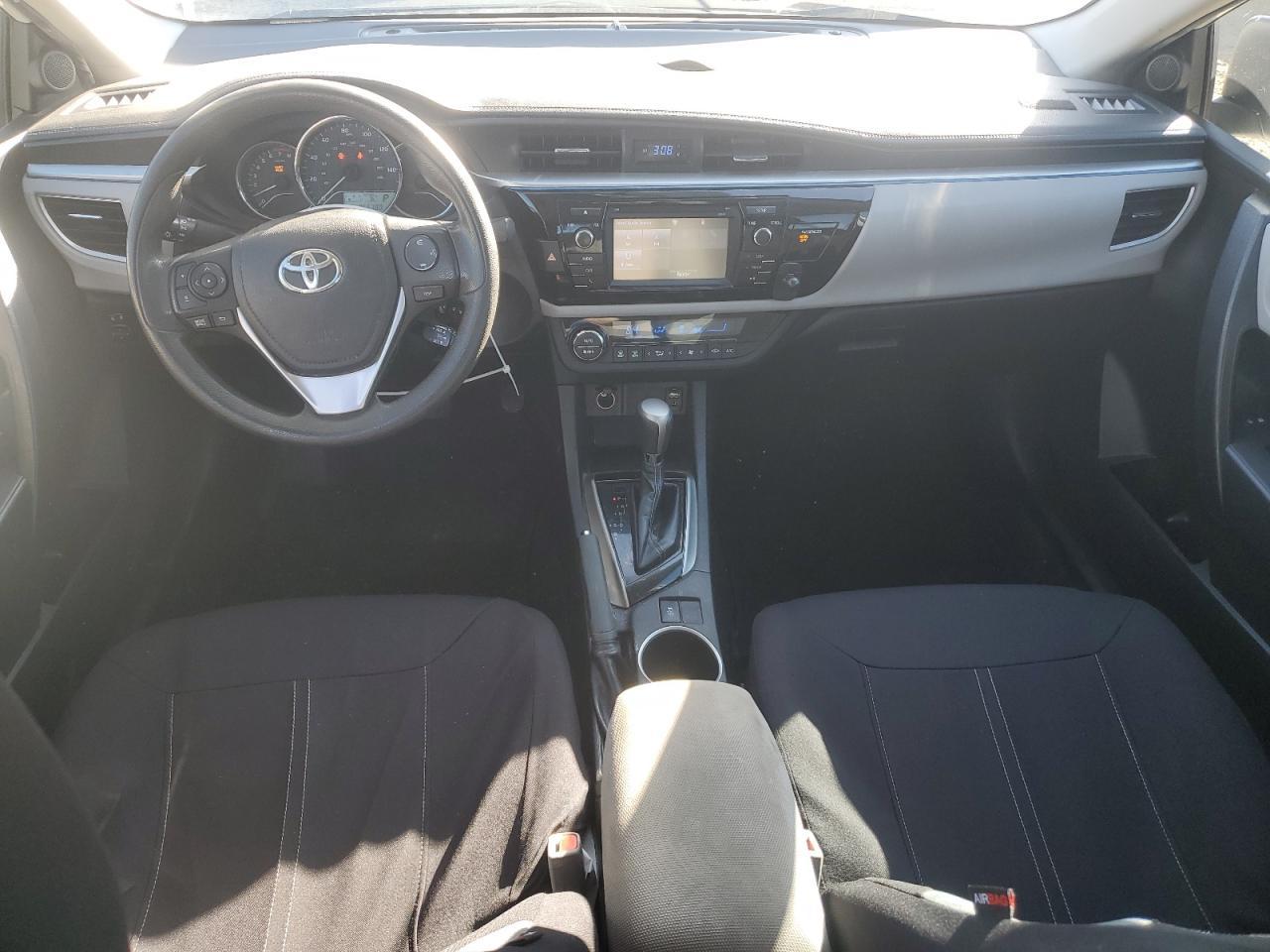 2015 TOYOTA COROLLA