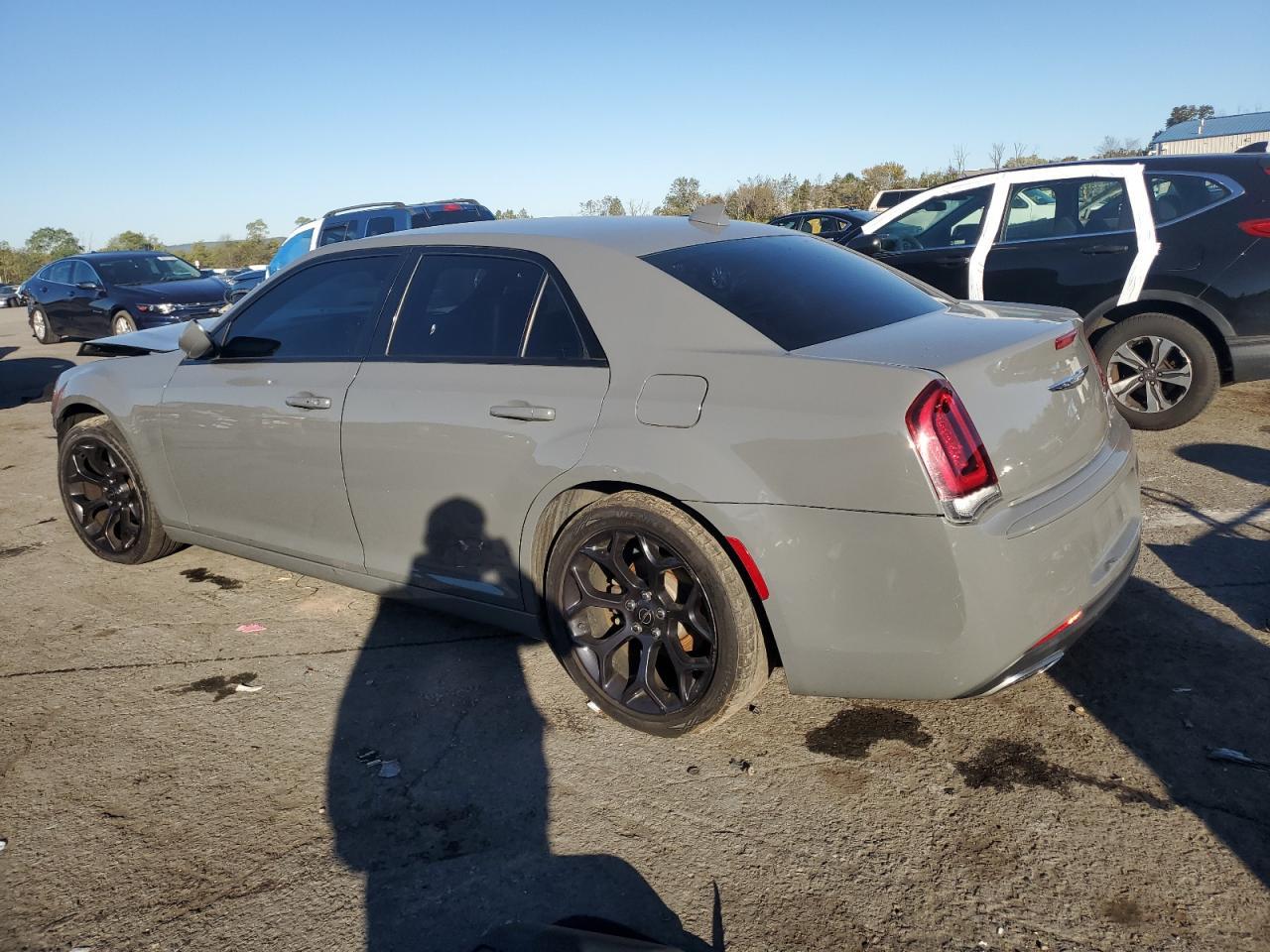 2019 CHRYSLER 300