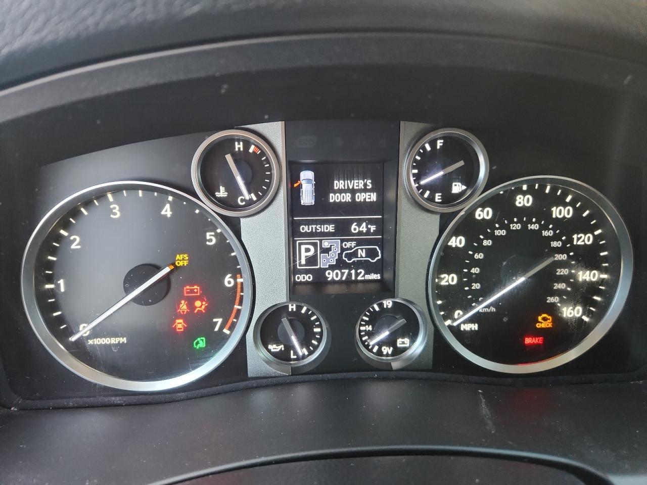 2015 LEXUS LX 570