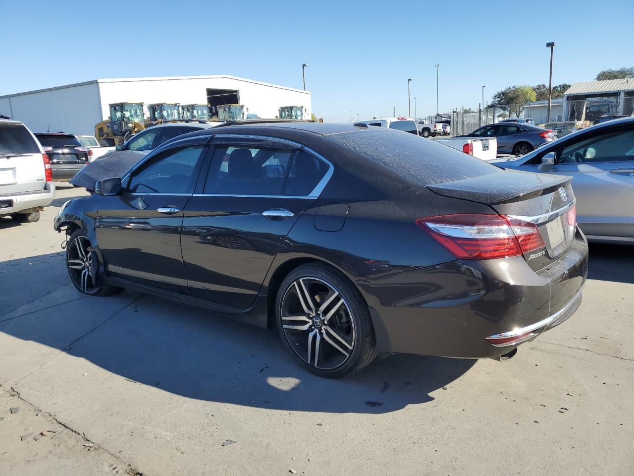 2017 HONDA ACCORD