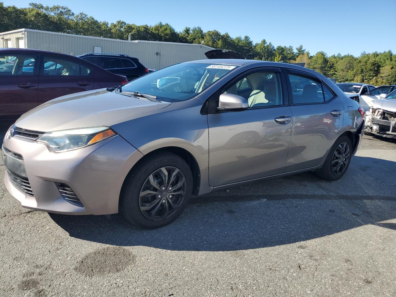 2015 TOYOTA COROLLA