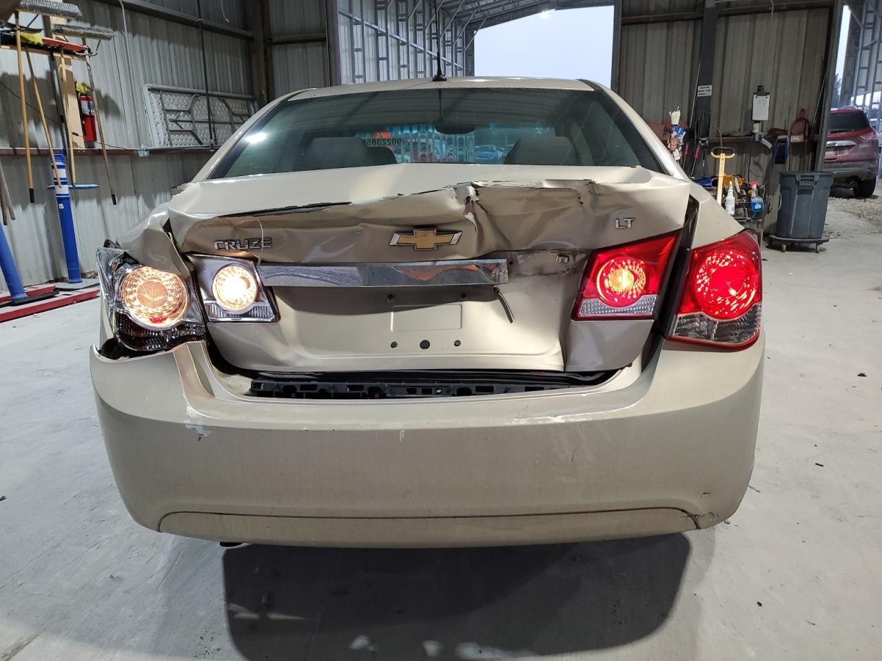2011 CHEVROLET CRUZE