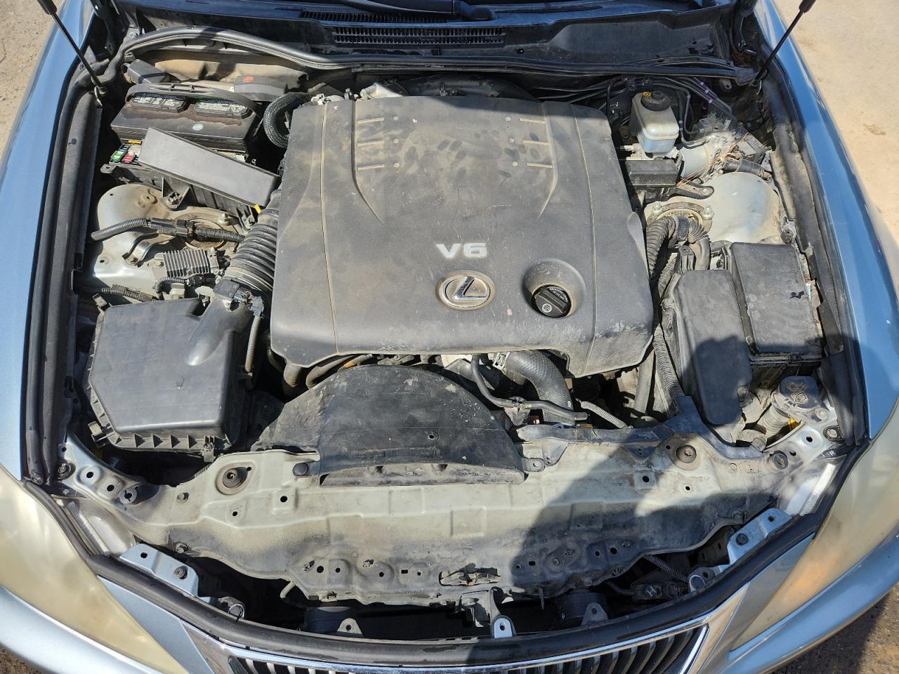 2010 LEXUS IS 250