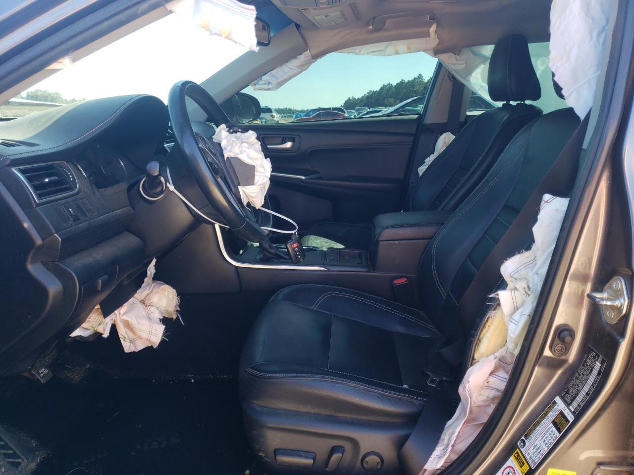 2015 TOYOTA CAMRY