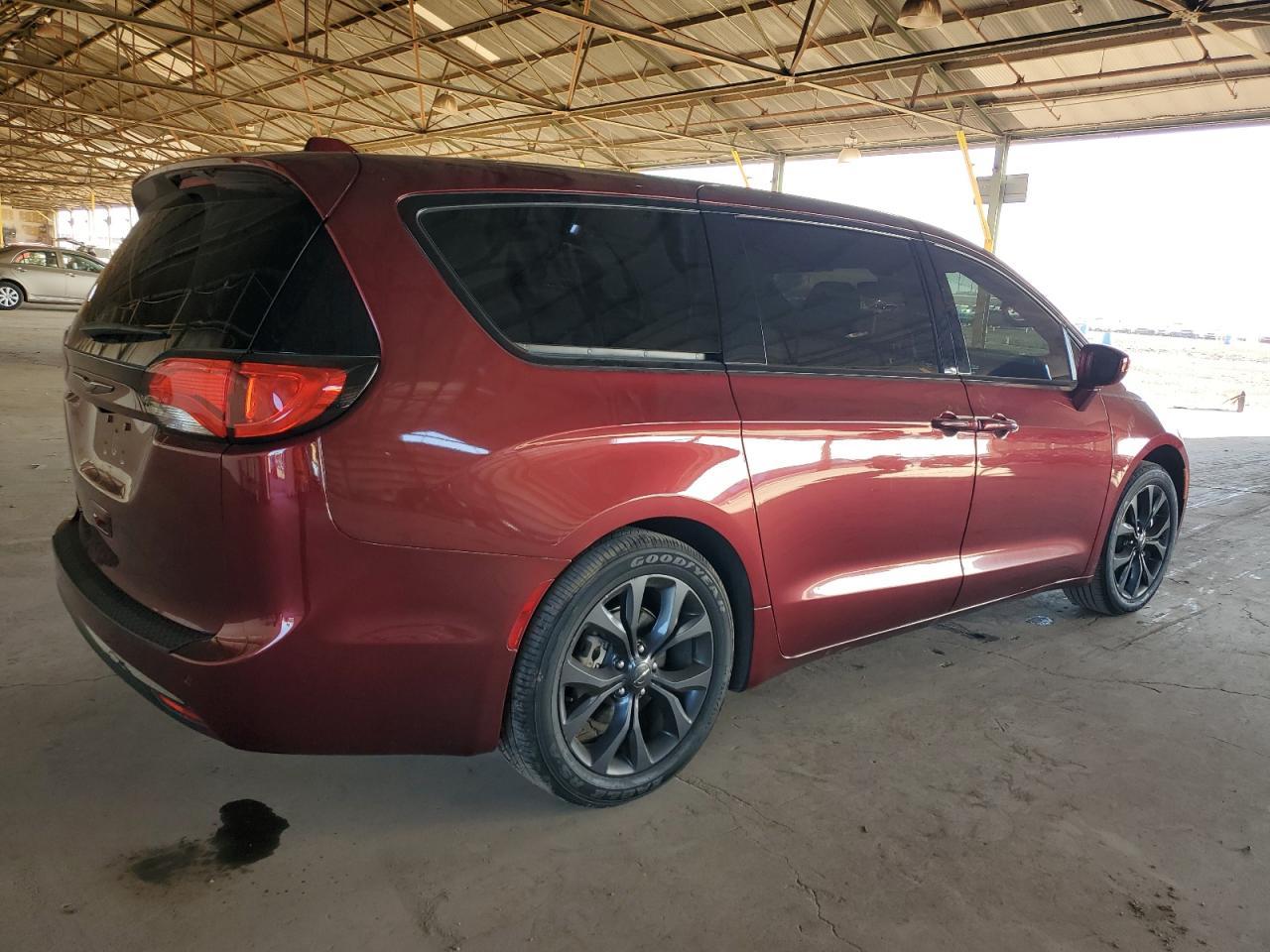 2020 CHRYSLER Pacifica