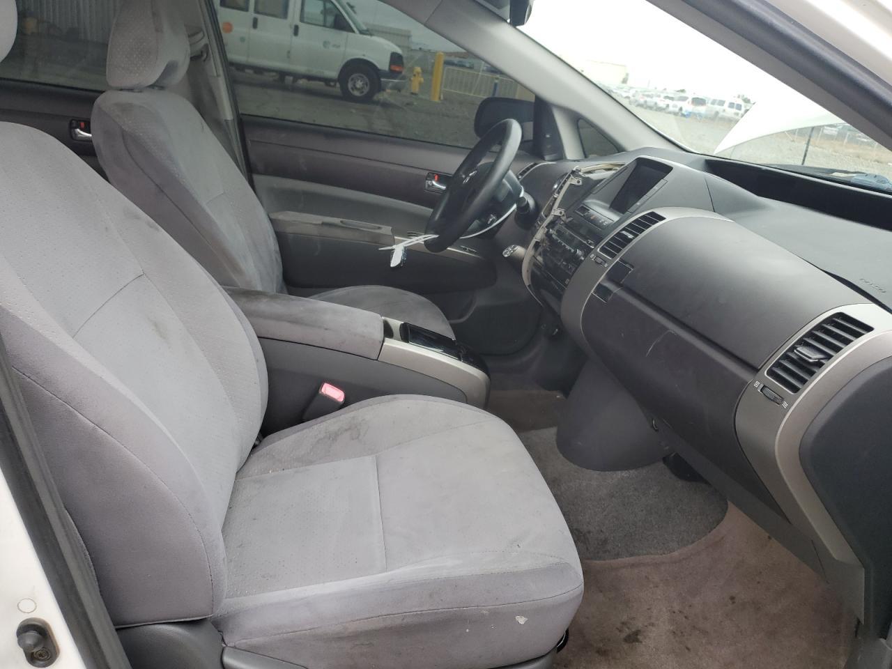 2005 TOYOTA PRIUS