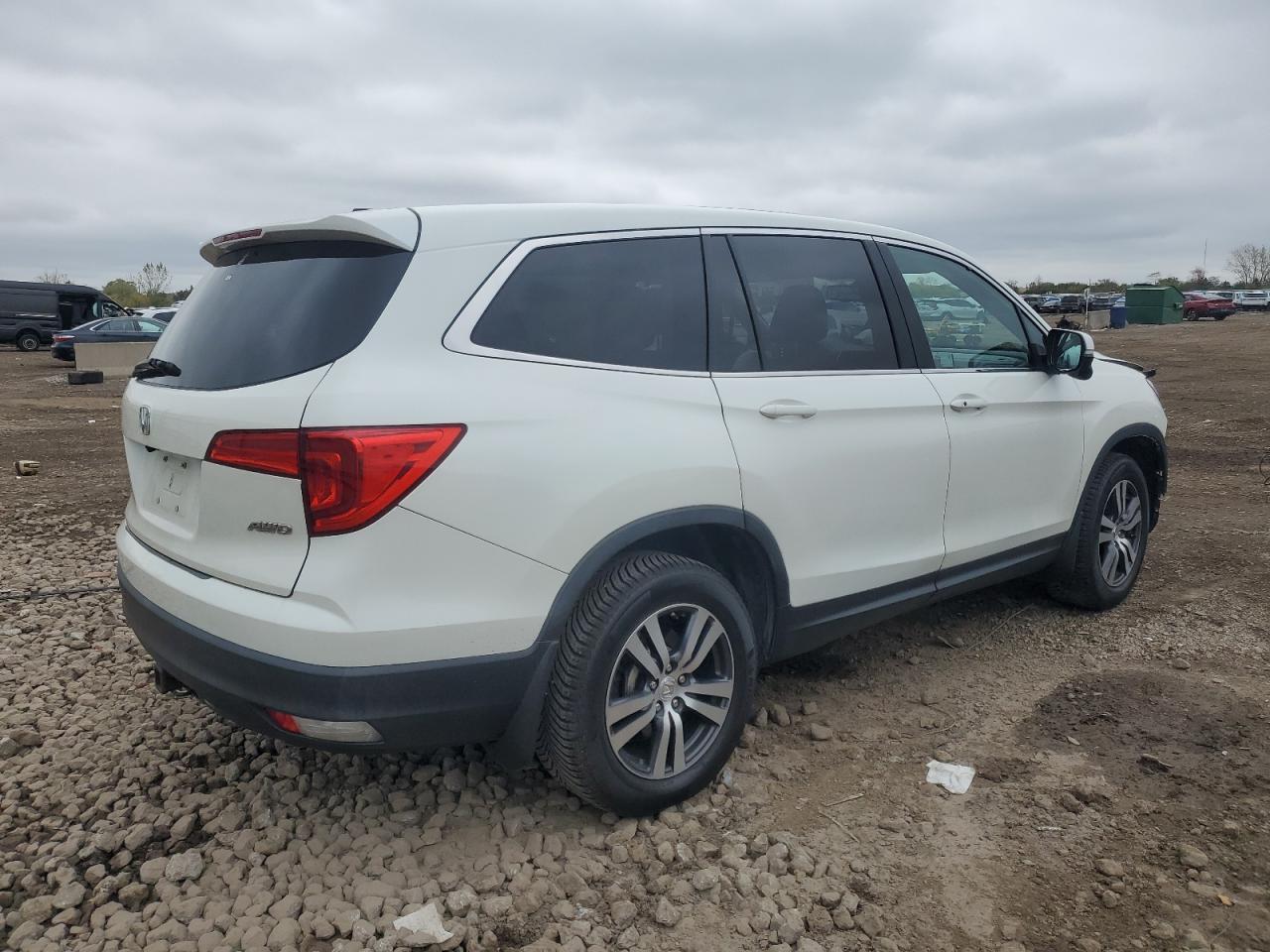 2016 HONDA PILOT