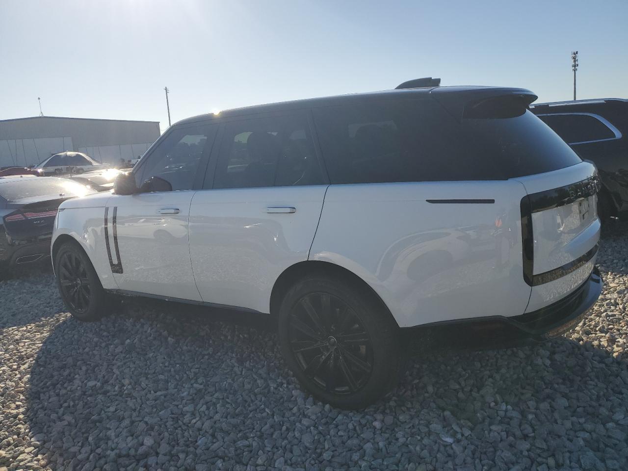 2023 LAND ROVER RANGE ROVER