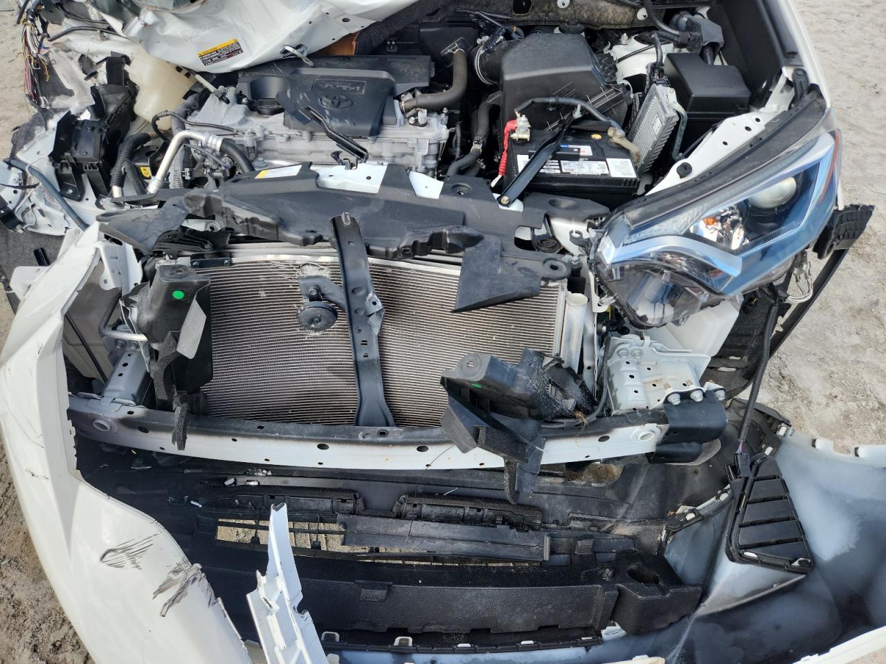 2016 TOYOTA RAV4