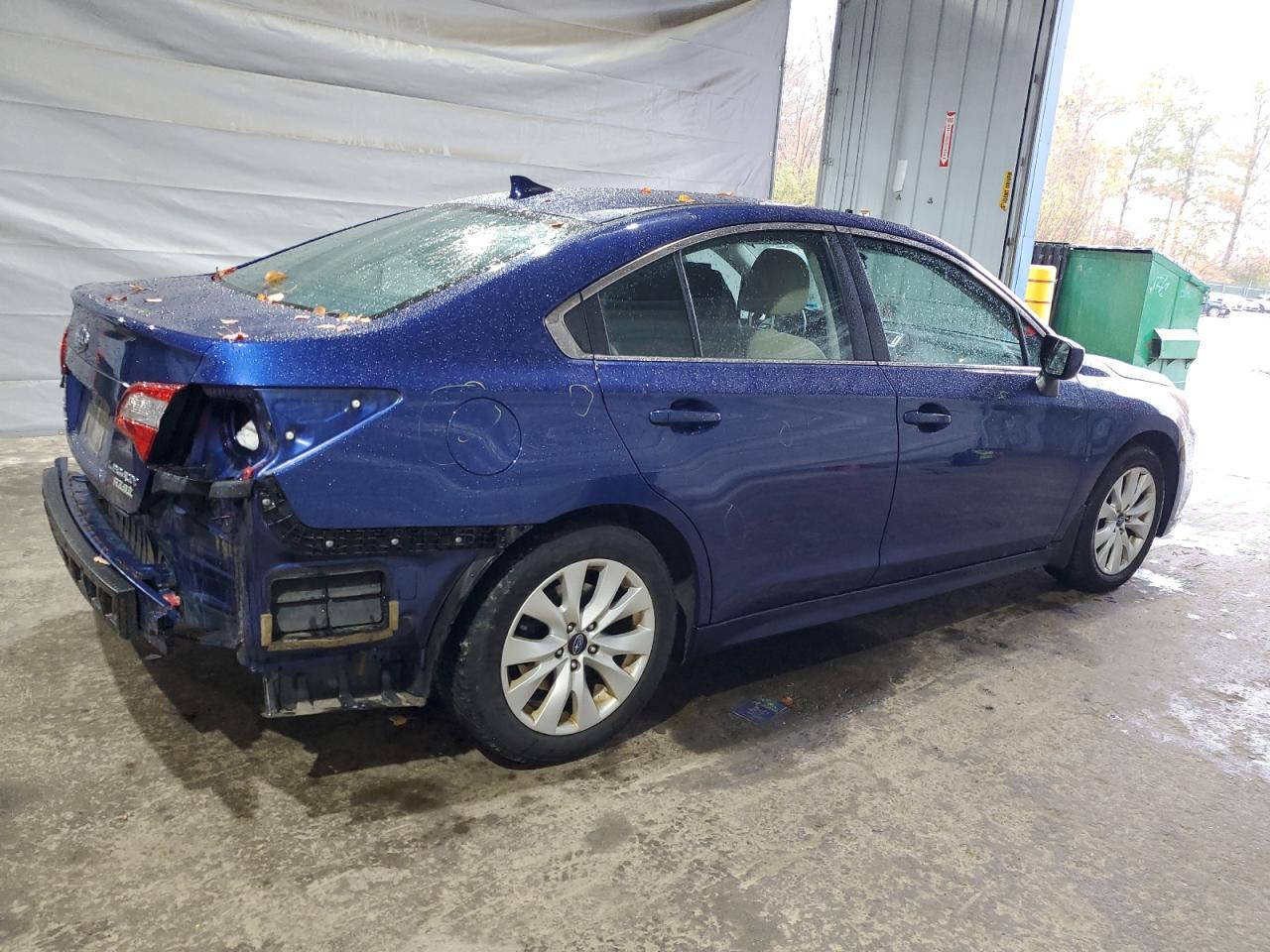 2016 SUBARU Legacy