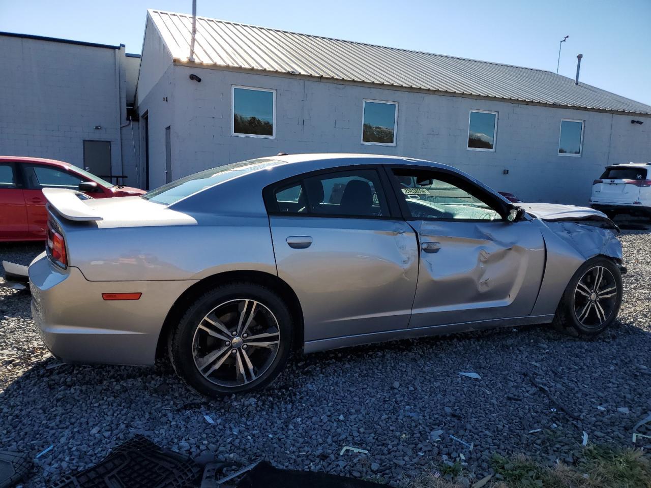 2013 DODGE CHARGER