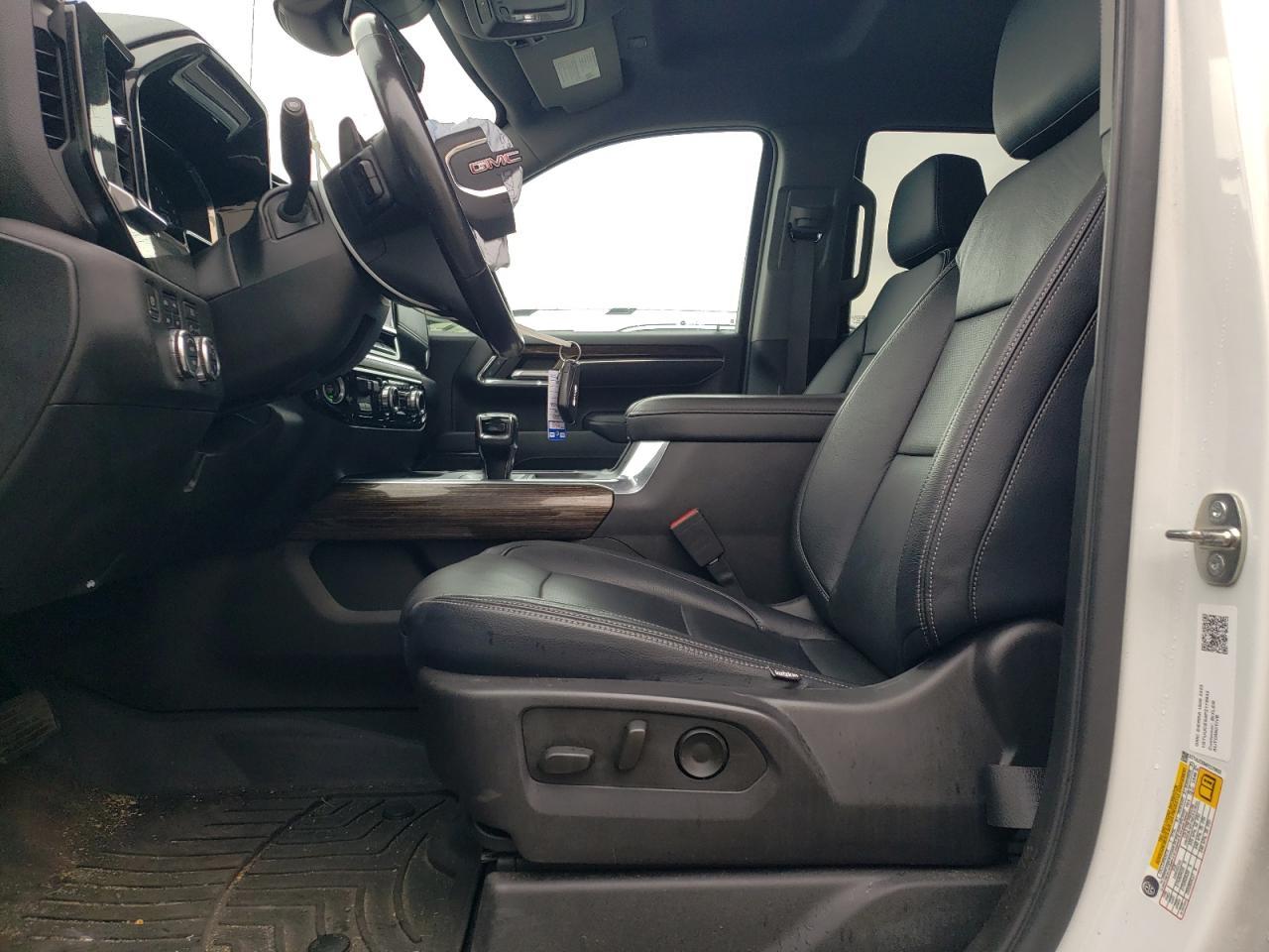2023 GMC Sierra